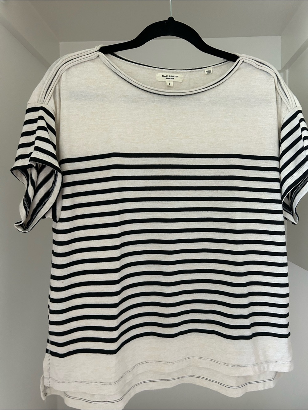 Max Studio Black and White Striped Short Sleeve Knit Top